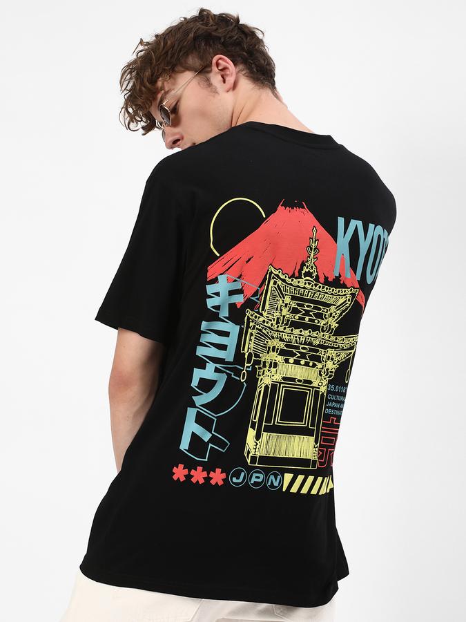 Men Typographic Print Round-Neck T-Shirt image number 2