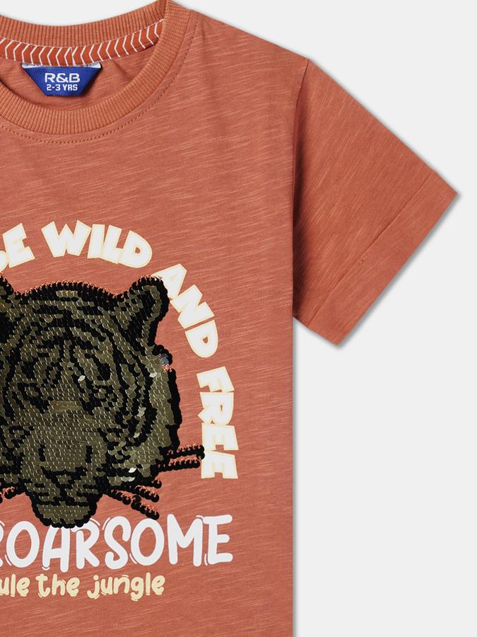 Boys Graphic Print Round-Neck Relaxed Fit T-Shirt image number 2