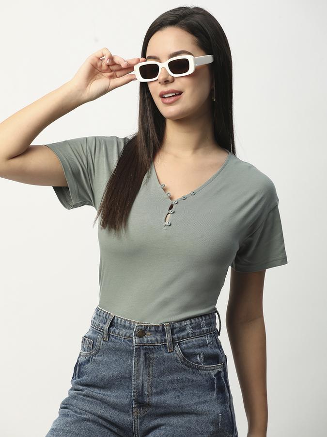 Women Relaxed Fit Top with V-Neck image number 0