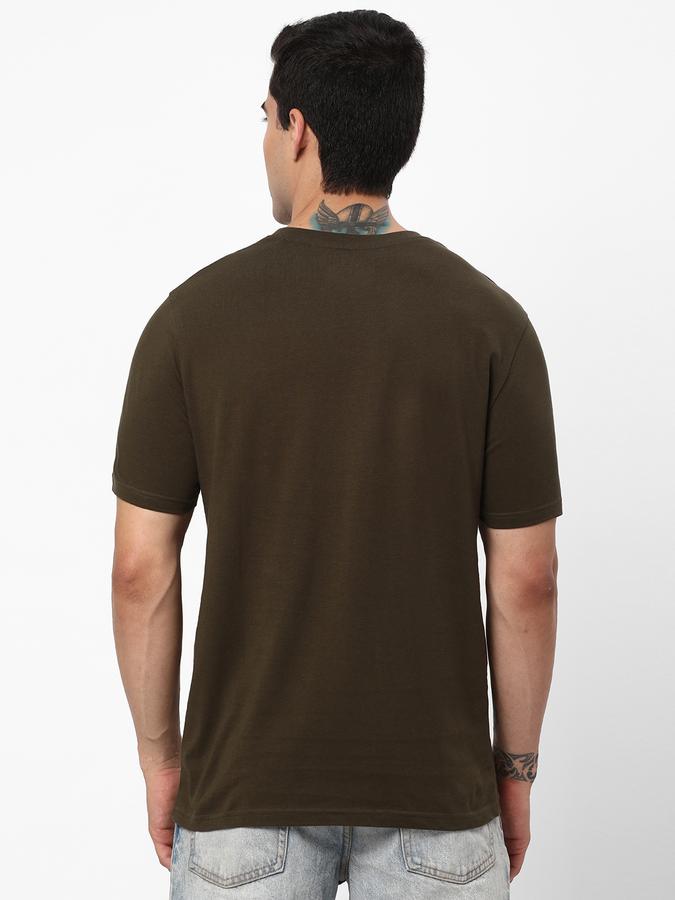 Men Typographic Print Regular Fit T-Shirt image number 2
