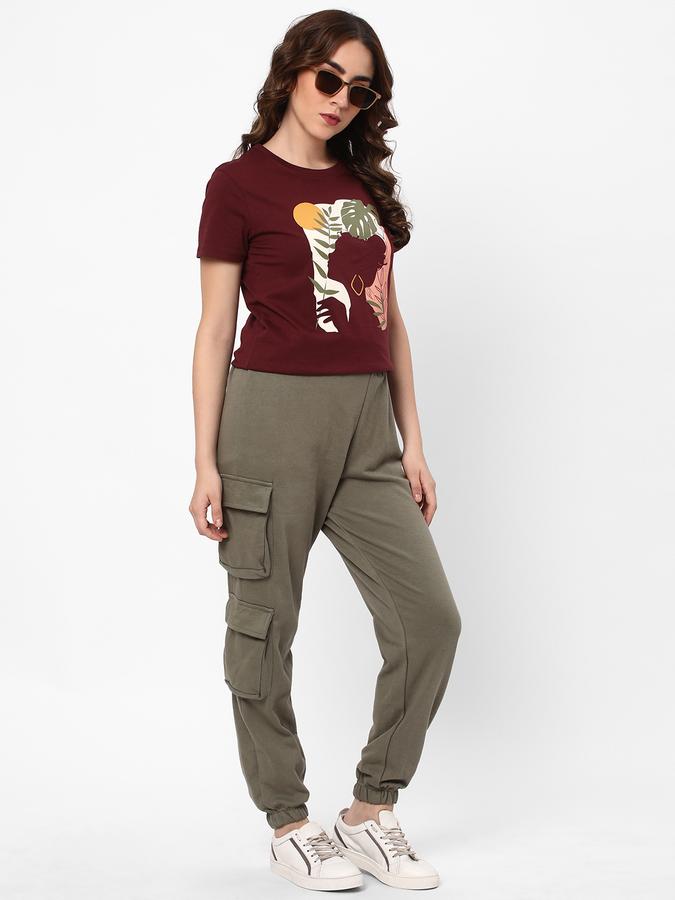 Women Regular Fit Graphic Print Crew-Neck T-Shirt image number 1