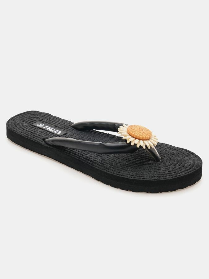 Women Solid Slippers image number 2