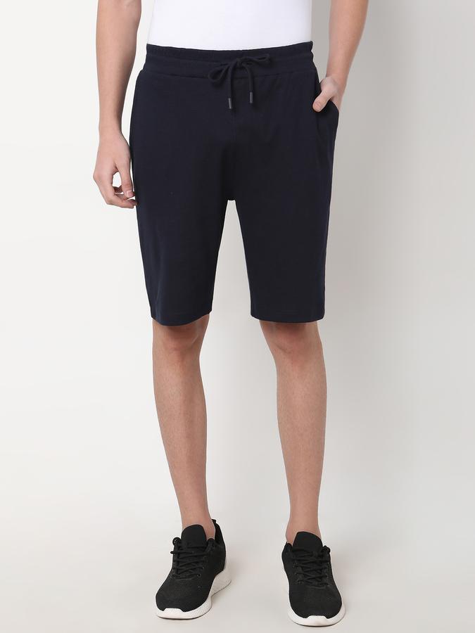 Men Regular Fit Flat-Front City Shorts image number 0