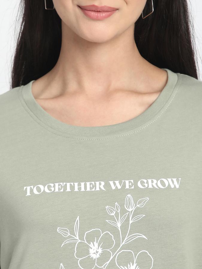 Women Cotton Relaxed Fit Crew Neck Graphic T-shirt
