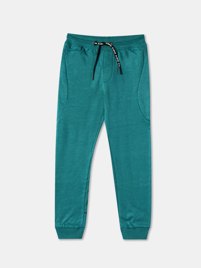 Boys Typographic Print T-Shirt & Pants Set image number 3
