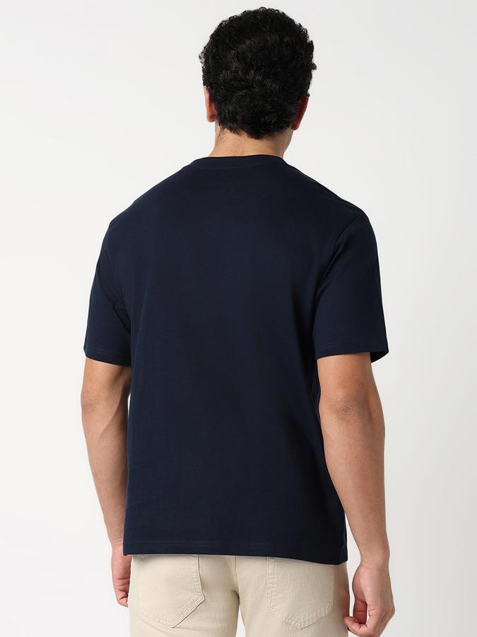 Solid Men Round Neck T-Shirt  image number 3