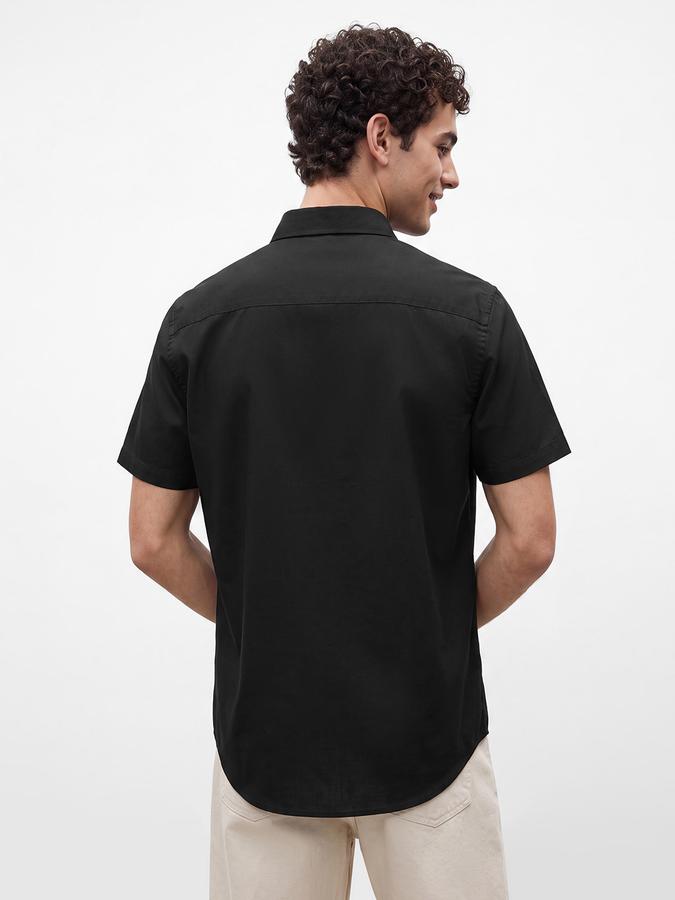 R&B Men's Black Short Sleeves Spread Collar Waffle Structure Shirt