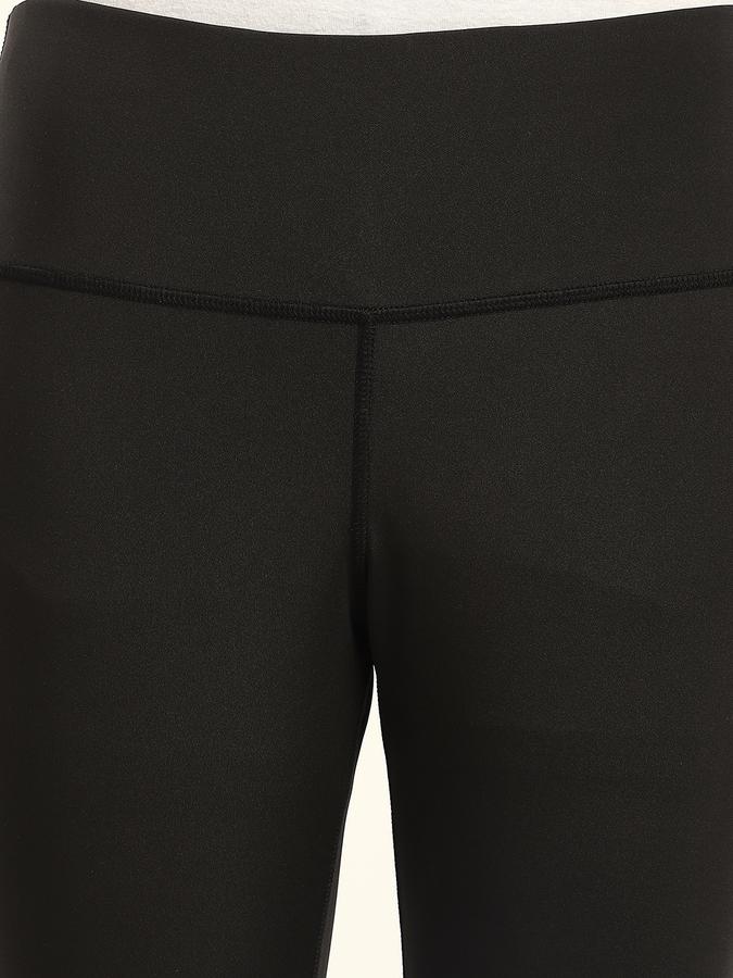 Women Polyester Regular Fit High Rise Solid Tights