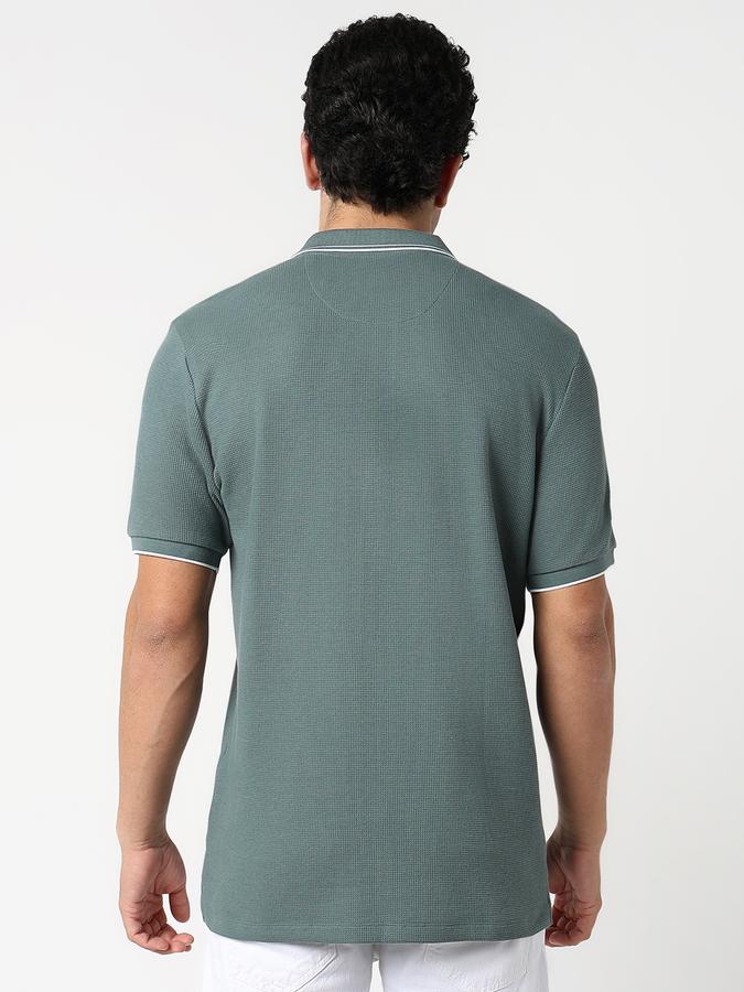 Self Design Men Peter Pan Collar T-Shirt image number 3