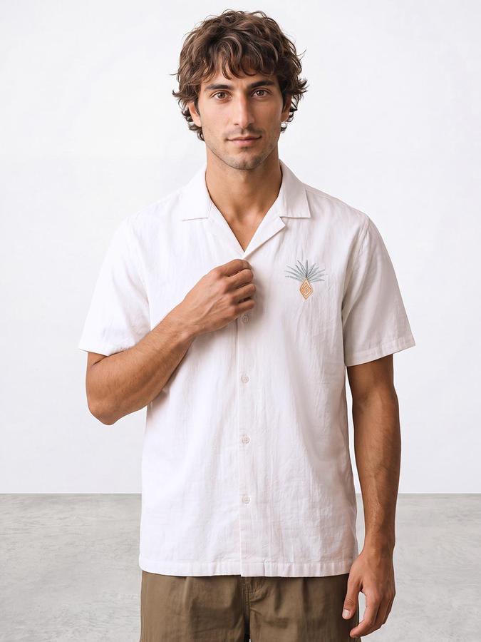 R&B Men Ivory Textured Short Sleeves Relaxed Fit Shirt