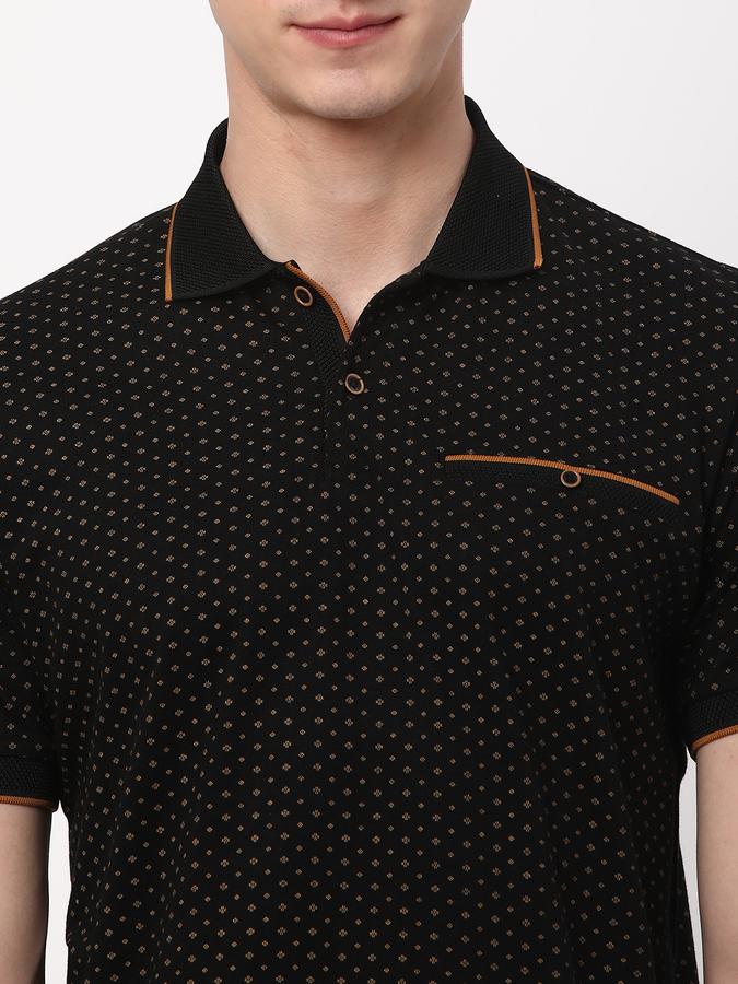 Men Regular Fit Polo T-Shirt image number 3