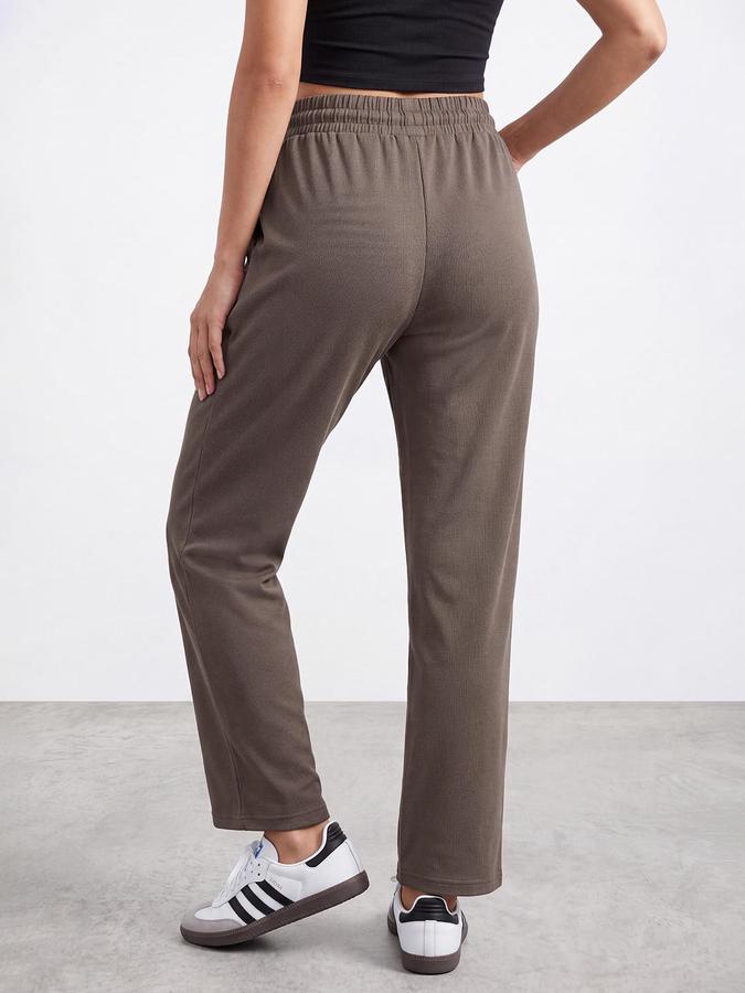 R&B Women Brown Solid Mid Rise Regular Fit Track Pant