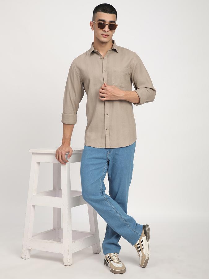 Men Cotton Regular Fit Point Collar Solid Shirt