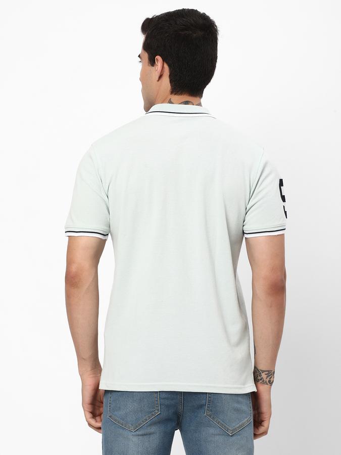 Men Logo Embroidered Regular Fit Polo T-Shirt image number 2