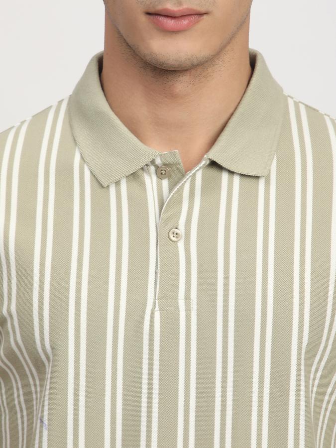 Striped Men Polo Neck T-Shirt image number 3