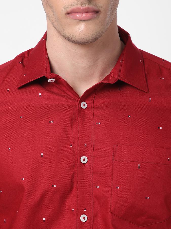 R&B Maroon Men Casual Shirts image number 3