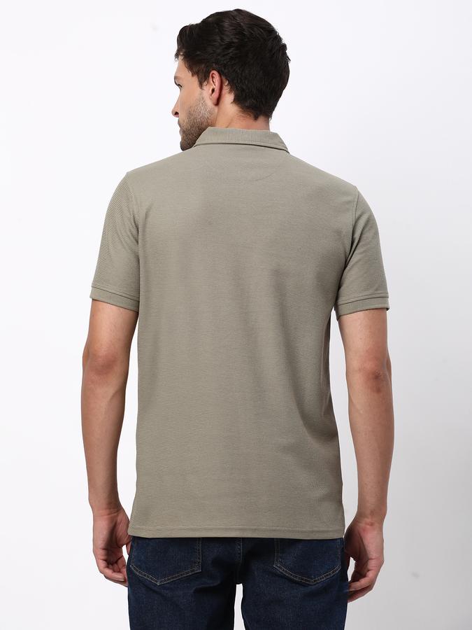 Men Cotton Blend Slim Fit Polo Neck Textured T-shirt