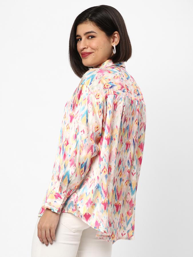 Women Relaxed Fit Floral Print T-Shirt image number 2