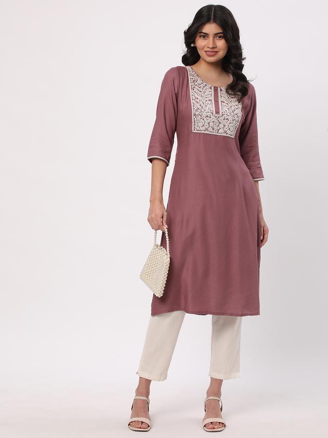 Women Embroidered Straight Kurta  image number 1