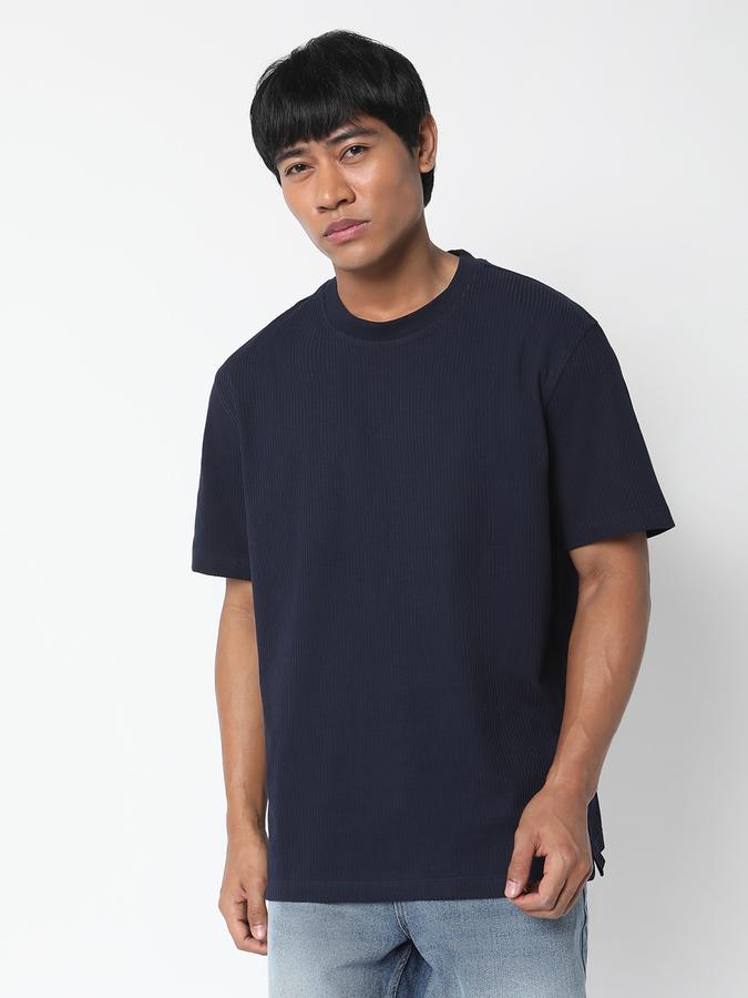 Men Ribbed Round-Neck T-Shirt image number 0