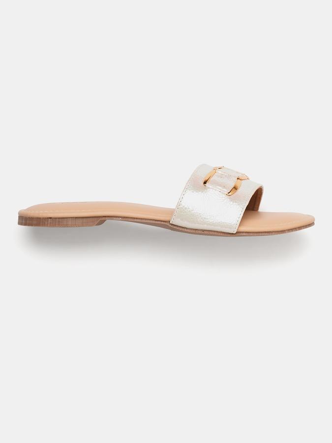 Women Embellished Slip-On Flat Sandals image number 1