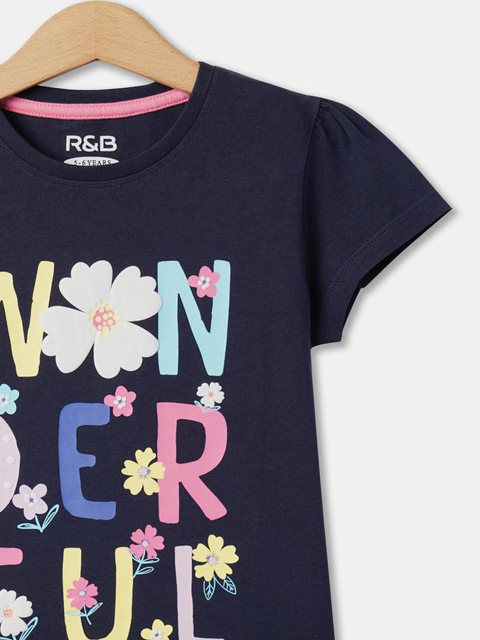 Girls Typographic Print Regular Fit Round-Neck T-Shirt image number 2