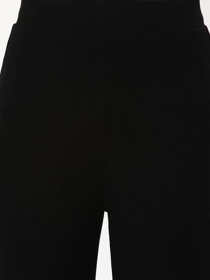Women Ribbed Straight Track Pants image number 3