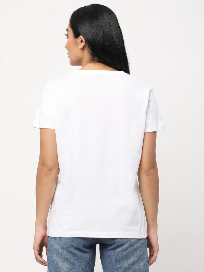 Women Embellished Relaxed Fit Top image number 2