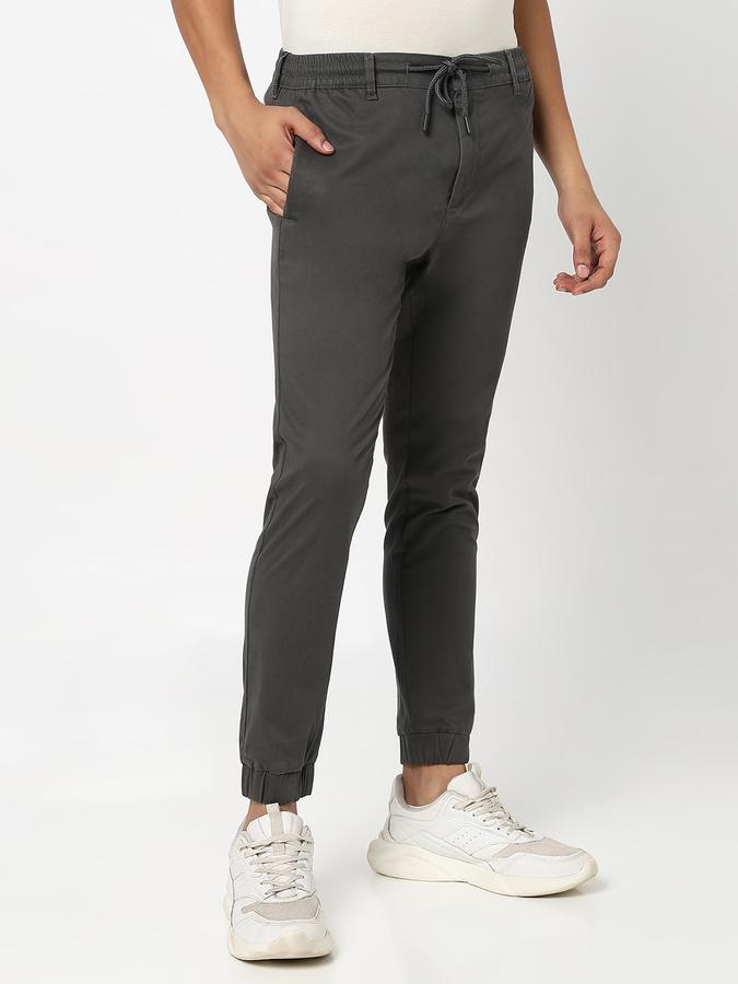 Men Solid Casual Trousers image number 3