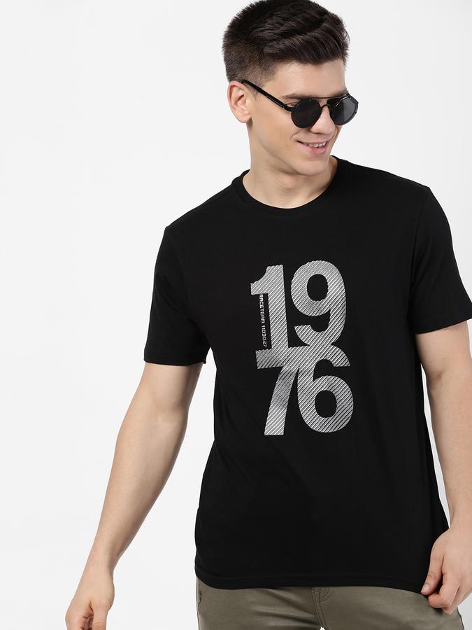 R&B Men's T-Shirt image number 0