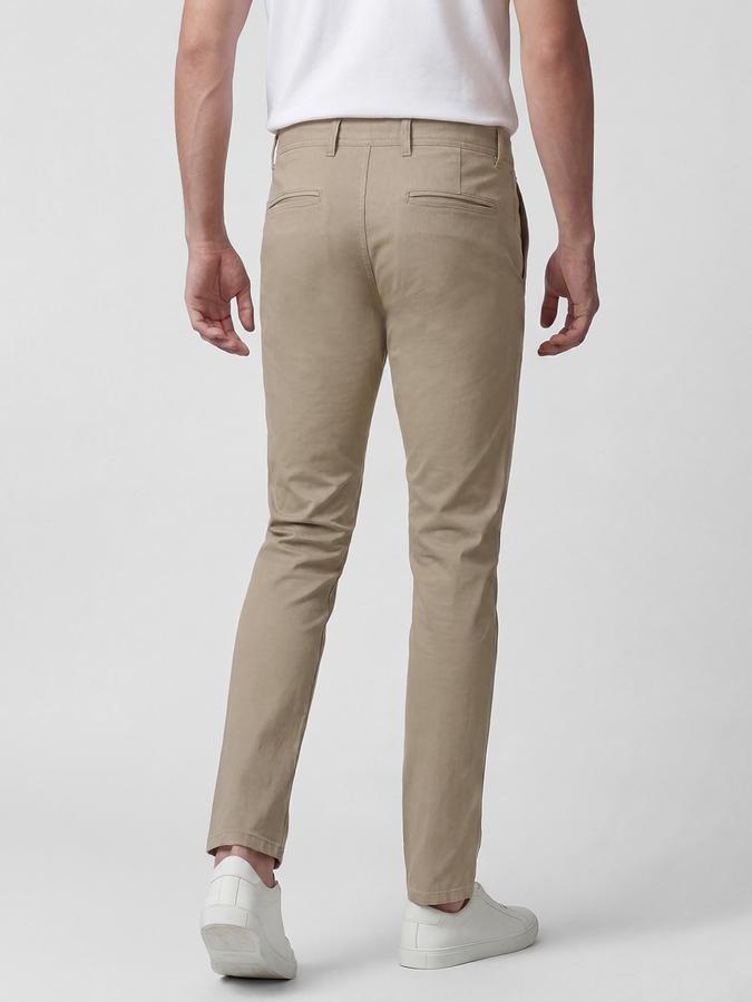 R&B Khaki Solid Men Mid-Rise Slim Fit Trouser