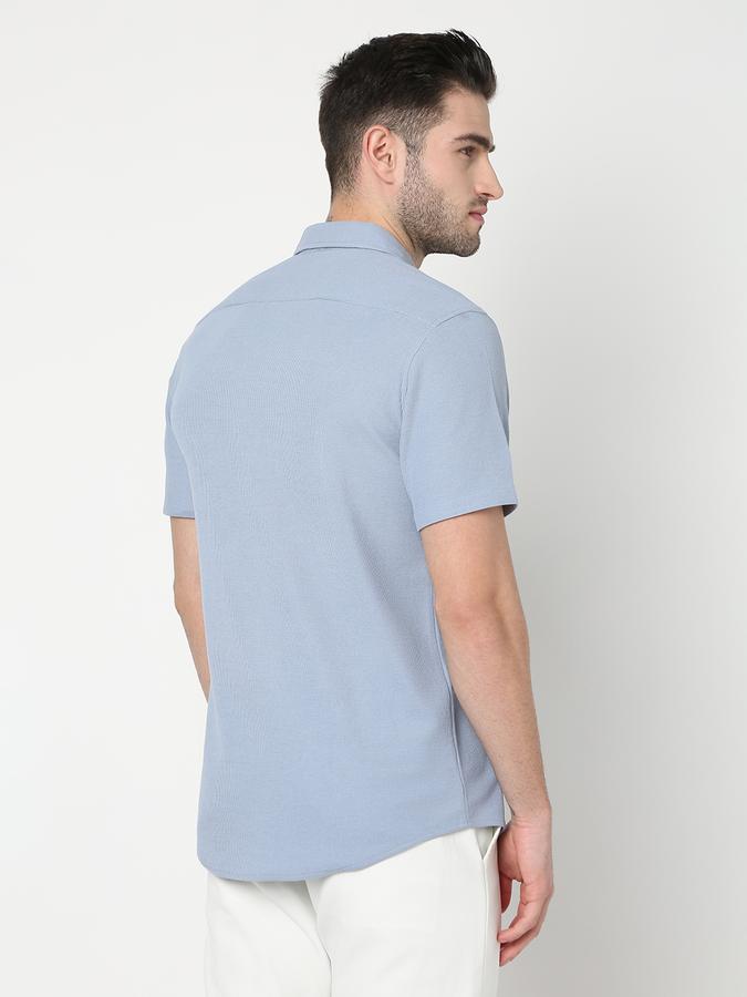 Men Regular Fit Shirt with Spread Collar image number 3