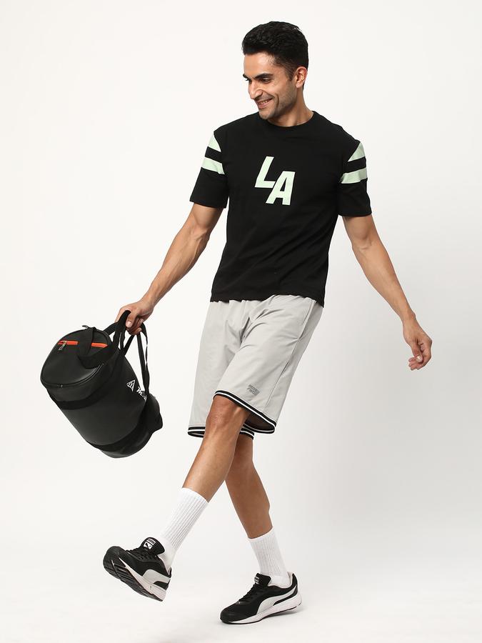 Men Flat-Front Regular Fit City Shorts image number 1