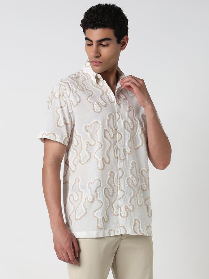 Men Self Design Casual Shirt image number 2