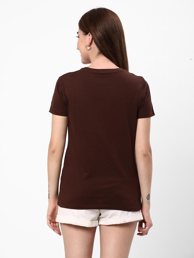 Women Typographic Print Crew-Neck T-Shirt image number 2