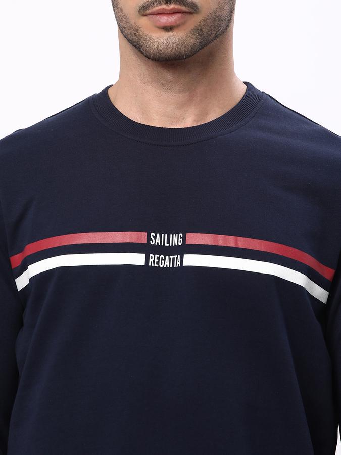 Men Regular Fit Typographic Print Round-Neck Sweatshirt image number 3