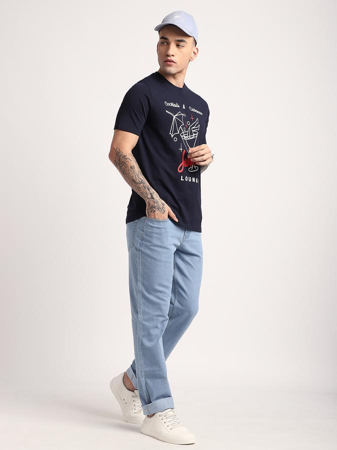 Men Cotton Blend Straight Fit Mid Rise Clean Look Jeans