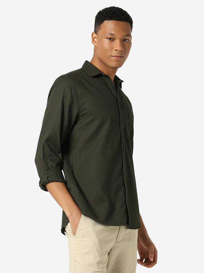 Men Shirt with Spread Collar  data-index=