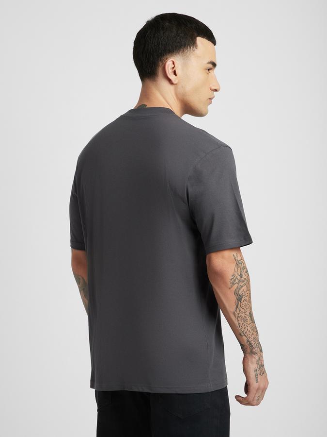 Men Cotton Relaxed Fit Crew Neck Graphic T-shirt