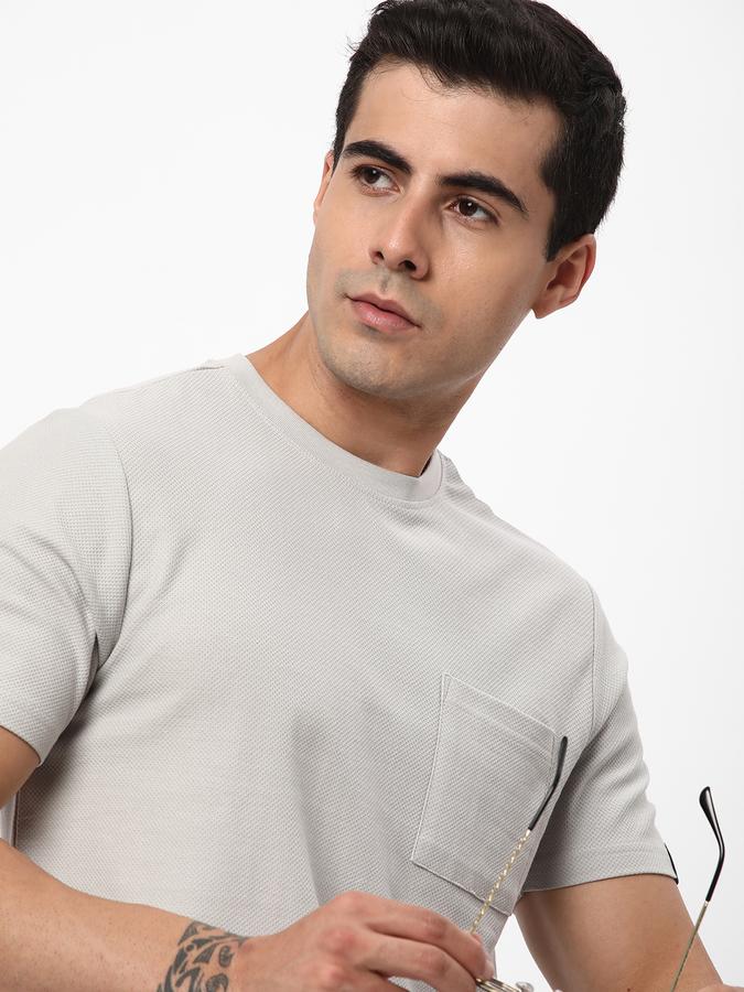Men Round-Neck T-Shirt image number 0