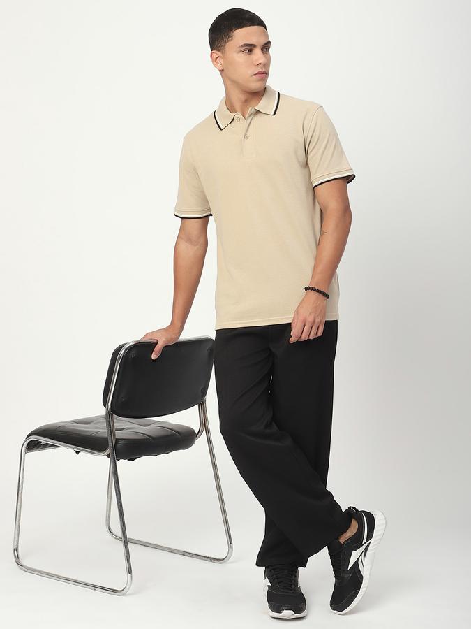 Men Cotton Blend Slim Fit Polo Neck Solid T-shirt