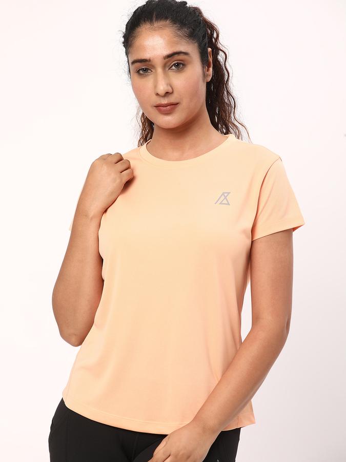 R&B Women's Placement Print Active Tee image number 0