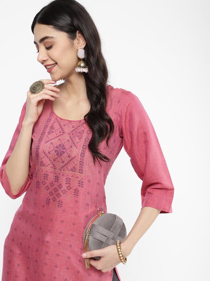 R&B Women Pink Kurtas