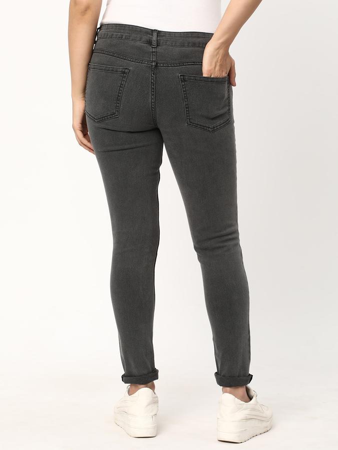 R&B Women's Basic Skinny Jeans image number 2