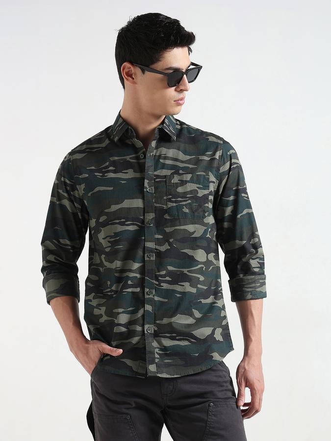 Men Camouflage Print Slim Fit Shirt
