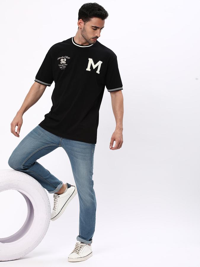 Men Typographic Print Round-Neck T-Shirt image number 1