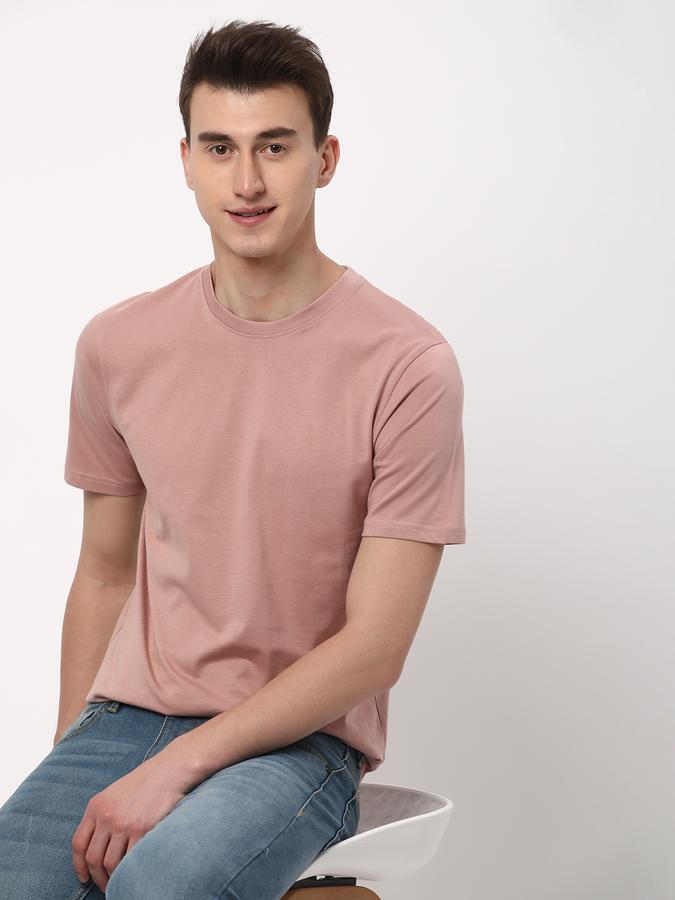 Men Regular Fit Round-Neck T-Shirt image number 0