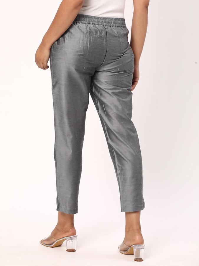 Women Slim Fit Pants image number 2