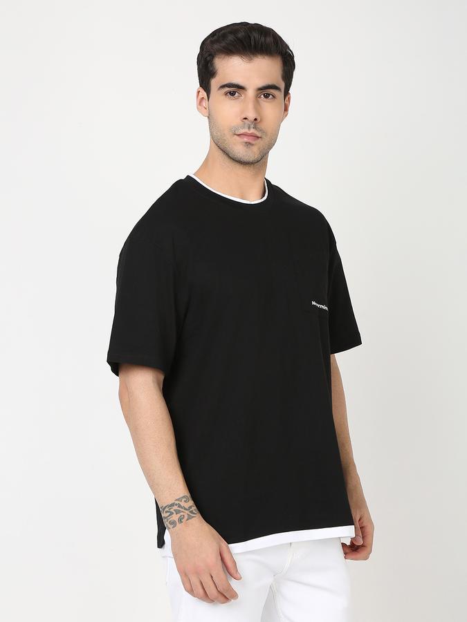 Men Regular Fit Crew-Neck T-Shirt image number 2