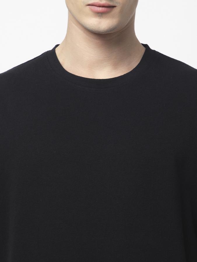 Men Cotton Blend Relaxed Fit Crew Neck Solid T-shirt